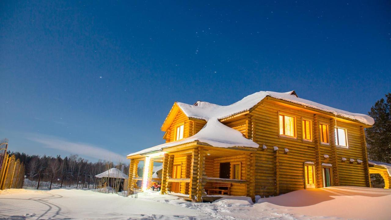 Земляничная Поляна Боровое Shchuchinskiy Buitenkant foto