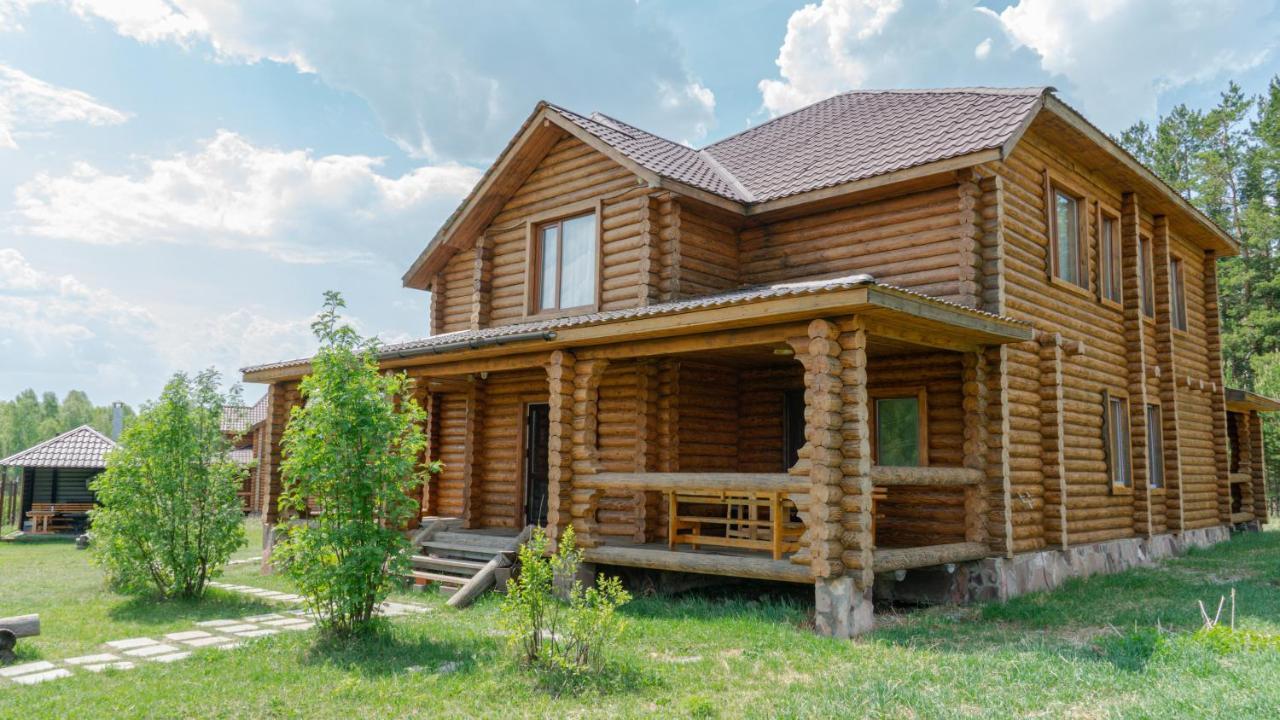 Земляничная Поляна Боровое Shchuchinskiy Buitenkant foto